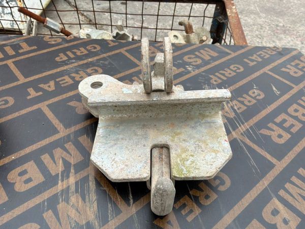 Peri formwork Push / pull  connector / shuttering 393660162