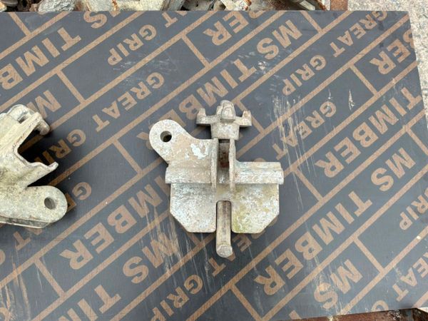 Peri formwork Push / pull  connector / shuttering 393660164