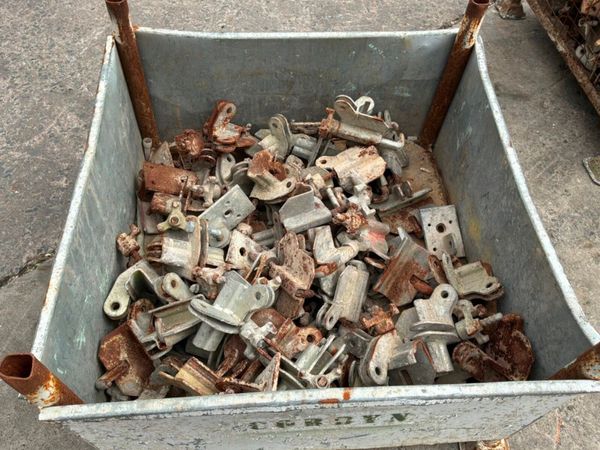 Peri formwork Push / pull  connector / shuttering 393660183