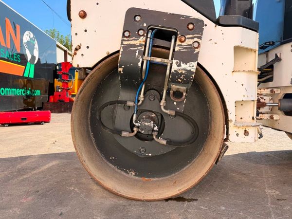 2015 BOMAG BW135 AD-5 ROLLER ....4 TON 393670544