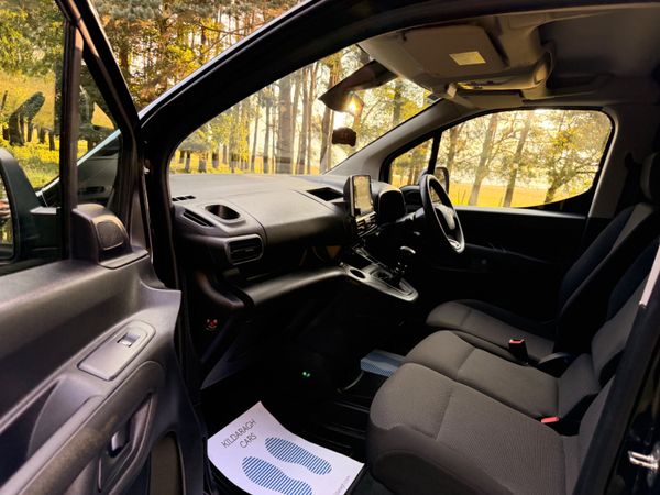 Toyota Proace City 2023 GX SWB 393680666