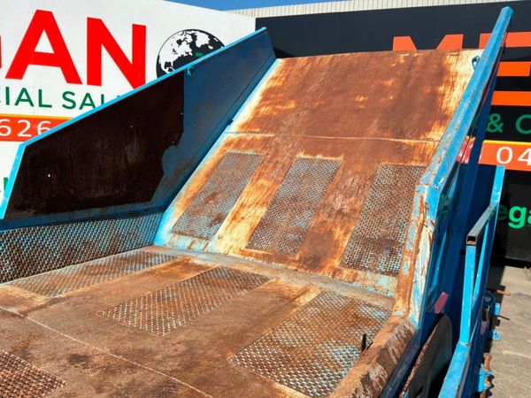 SELF TIPPING MOBILE WASTE DEWATERING PLANT. 393617644