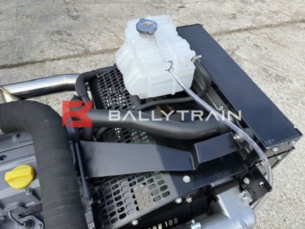 Deutz TCD 2012 L04 2V Engine (New) 393748391
