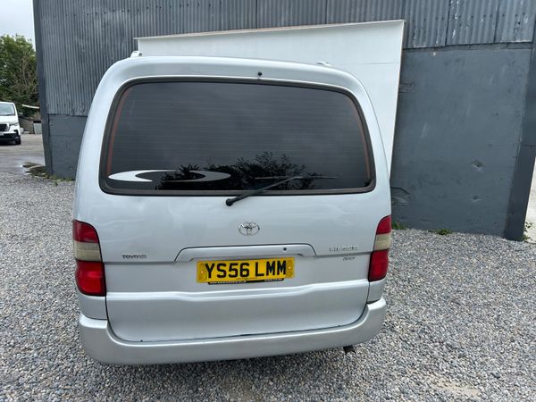 Campervan Toyota Hiace 2007 D4d 393892040