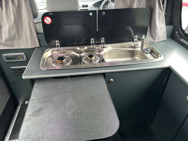 Campervan Toyota Hiace 2007 D4d 393892047