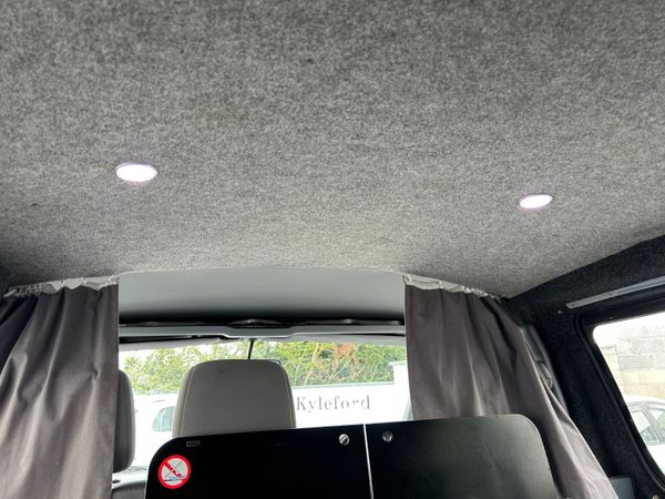 Campervan Toyota Hiace 2007 D4d 393892049