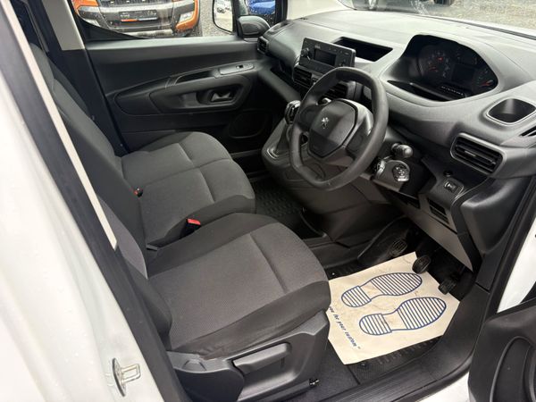 Peugeot Partner 393837003