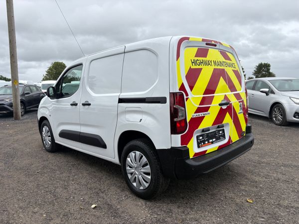 Peugeot Partner 393837015