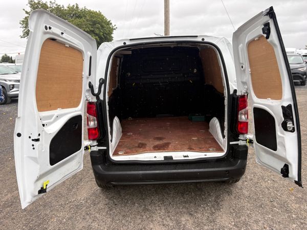 Peugeot Partner 393837024