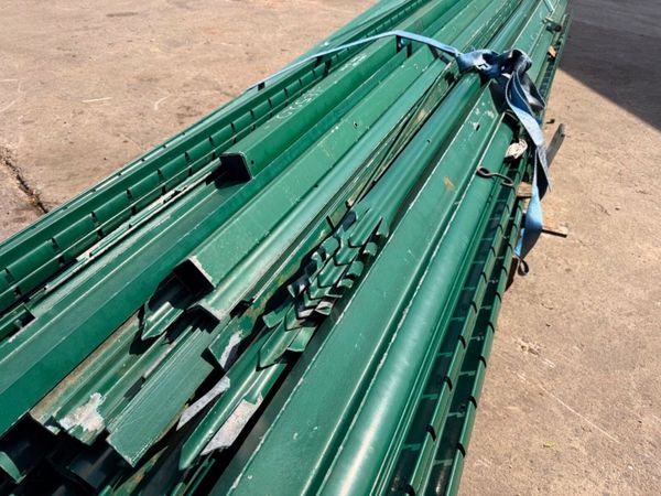 job lot of heavy duty fencing .....522 393837440