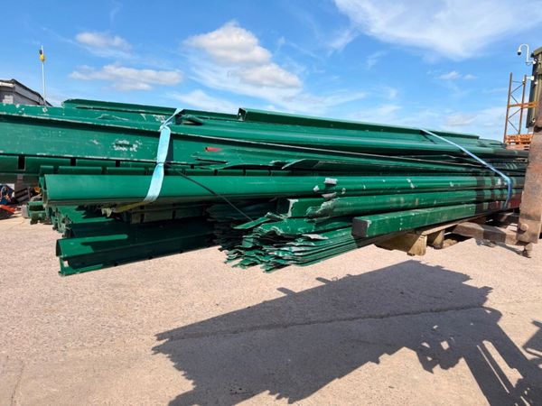 job lot of heavy duty fencing .....522 393837446