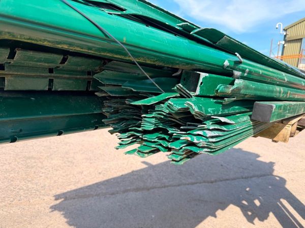 job lot of heavy duty fencing .....522 393837448