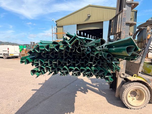 job lot of heavy duty fencing .....522 393837449