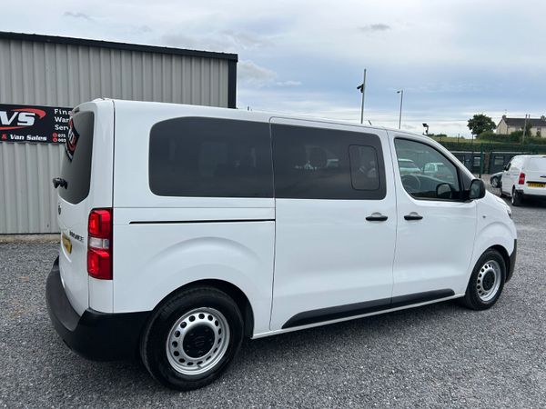 2022 TOYOTA PROACE 1.5D 9 SEATS 393957110