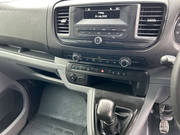 2022 TOYOTA PROACE 1.5D 9 SEATS 393957138