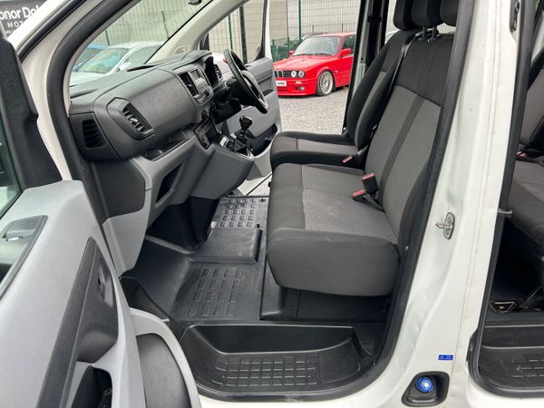 2022 TOYOTA PROACE 1.5D 9 SEATS 393957139