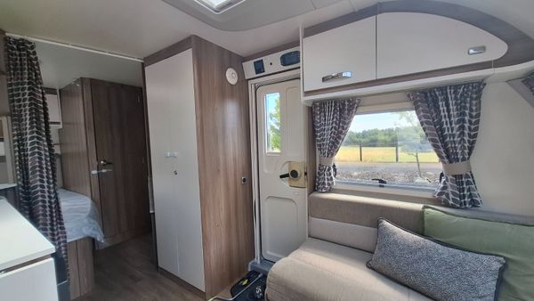 Swift Freestyle SE caravan 393991671