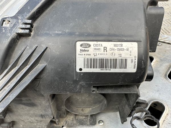 2015 Ford Kuga Headlights 393902272