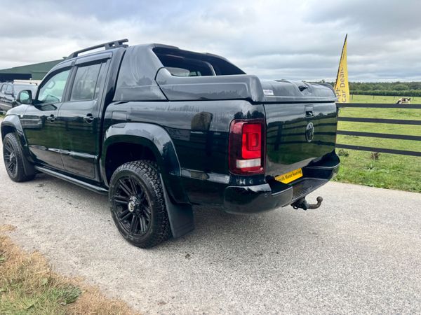 172 Volkswagen Amarok Black Ed*****Mint 394046878