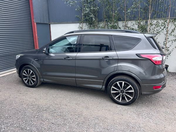 2018 Ford Kuga *Crewcab* ST line 394090080
