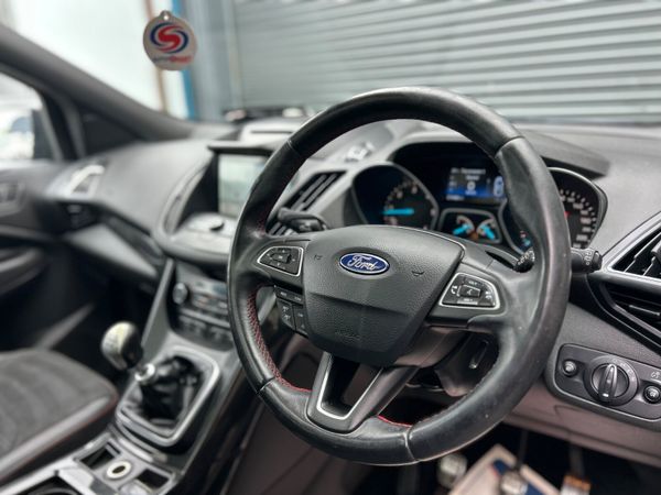 2018 Ford Kuga *Crewcab* ST line 394090082