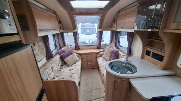 Bailey Unicorn Vigo Caravan Island Bed 394248041