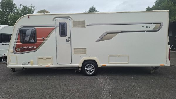 Bailey Unicorn Vigo Caravan Island Bed 394248039