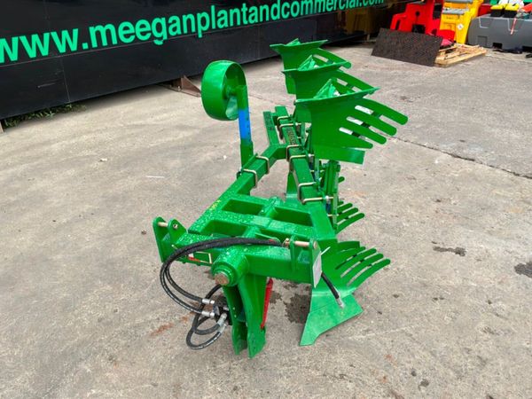3 FURROW REVERSIBLE PLOUGH...1303...HARROW 394262630
