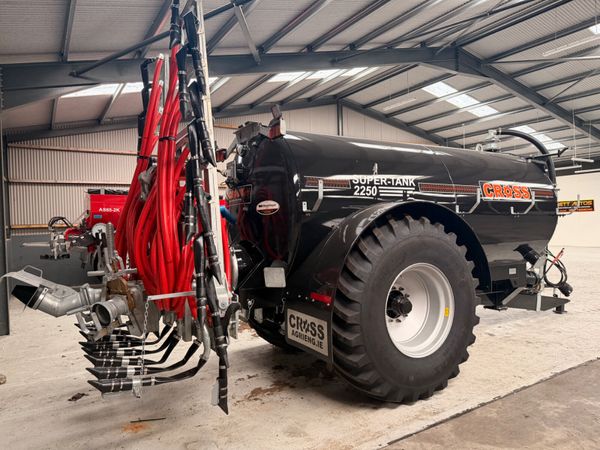 Cross 2250 Tanker & 7.6 Meter Flexi Shoe 394286510