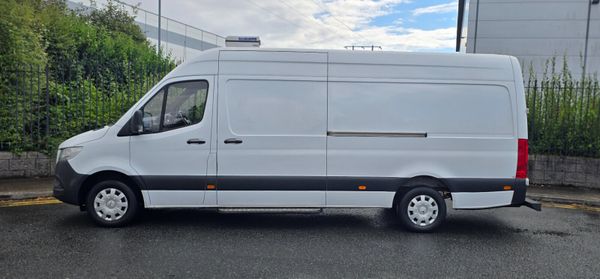 2022 Sprinter 317/43 LWB Freezer Spec 394382078