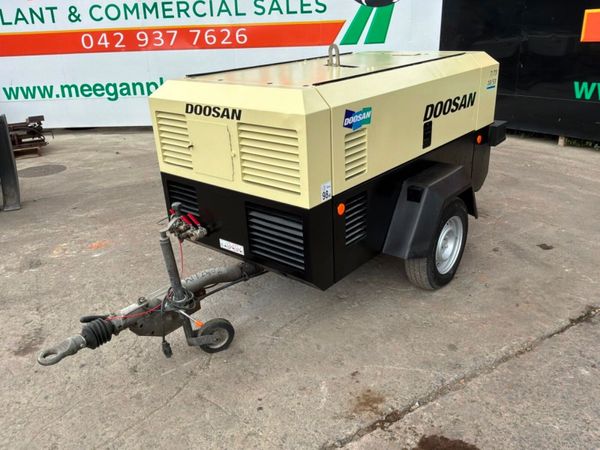2017 DOOSAN ROAD AIR COMPRESSOR 250 CFM. 394449906