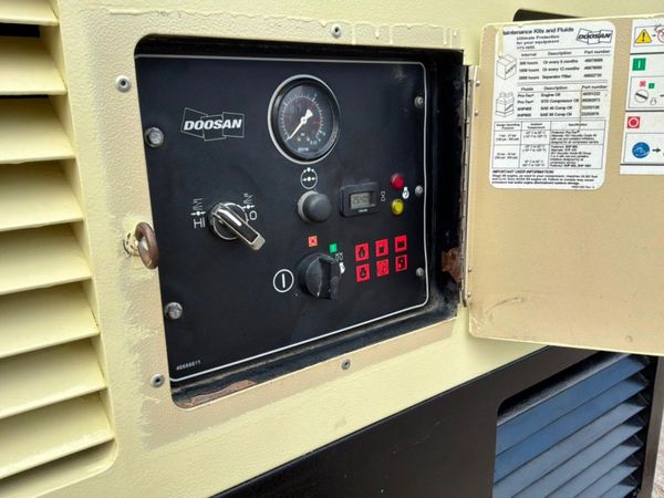 2017 DOOSAN ROAD AIR COMPRESSOR 250 CFM. 394457716