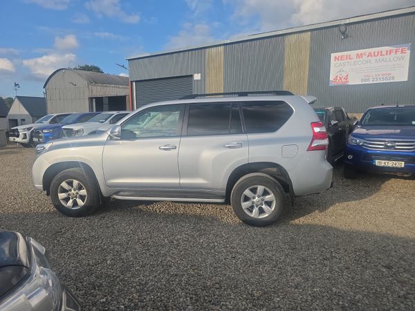 Toyota Land Cruiser LC GX LWB 394419680