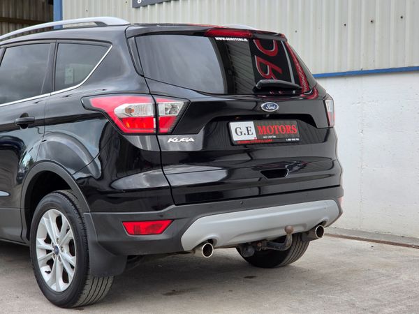 *2018 Ford Kuga Titanium HIGH SPEC 4 SEATS COMMERC 394428487