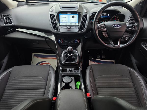 *2018 Ford Kuga Titanium HIGH SPEC 4 SEATS COMMERC 394428498