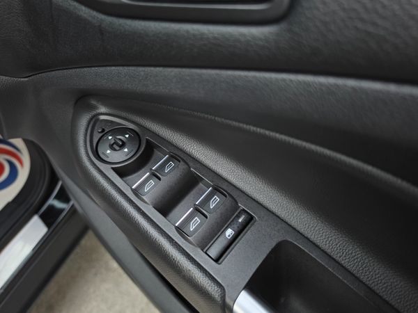 *2018 Ford Kuga Titanium HIGH SPEC 4 SEATS COMMERC 394428500