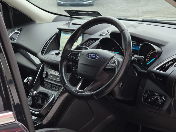 *2018 Ford Kuga Titanium HIGH SPEC 4 SEATS COMMERC 394428503