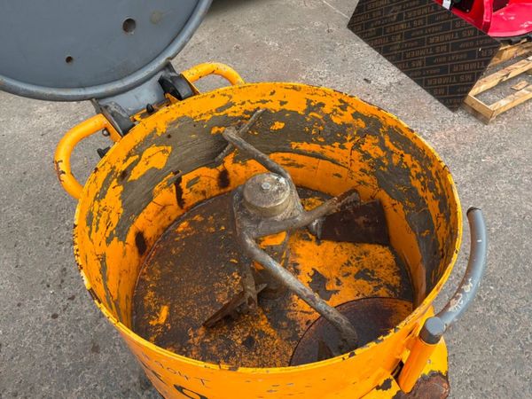 RESIN CEMENT PLASTER MIXER BARON...904T 394437858