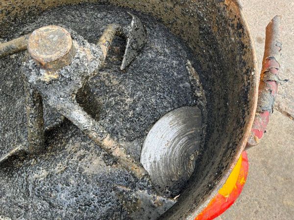 RESIN CEMENT PLASTER MIXER BARON...904T 394437837