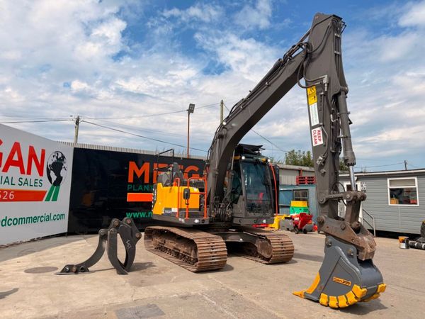2022 Volvo EC140EL digger excavator 13 ton , 14 to 394575909