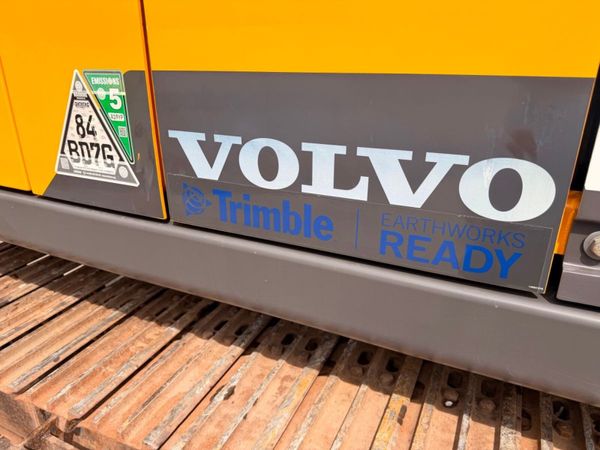 2022 Volvo EC140EL digger excavator 13 ton , 14 to 394575913