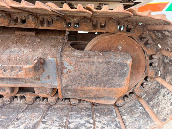2022 Volvo EC140EL digger excavator 13 ton , 14 to 394575918