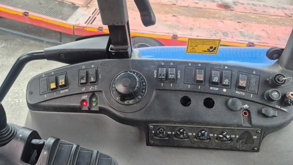 New Holland T7550 394697628