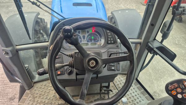 New Holland T7550 394697633