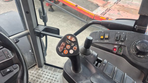 New Holland T7550 394697634