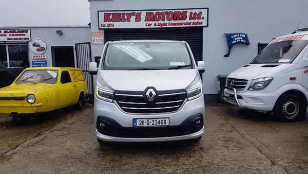 Renault Trafic SPORT LWB MINT 130KM VAT INVOICE 394748178