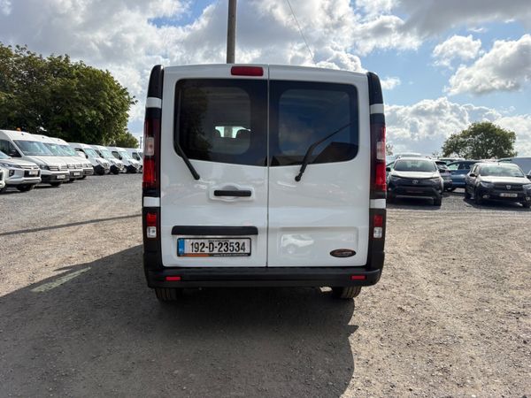 Renault Trafic 394723464