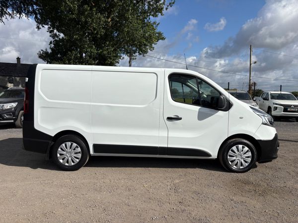 Renault Trafic 394723466