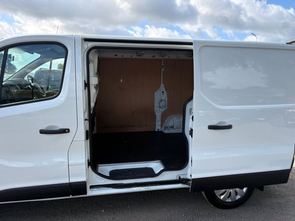 Renault Trafic 394723475