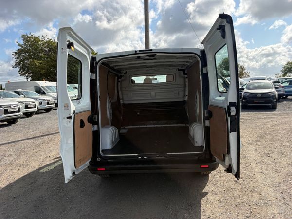 Renault Trafic 394723477